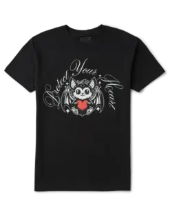 Pyh tee