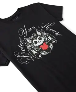 Alternative view of Pyh tee