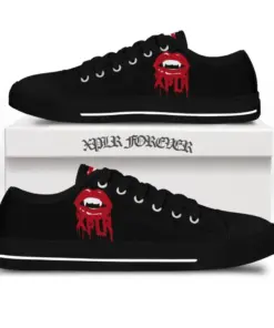 Fang low top canvas shoes